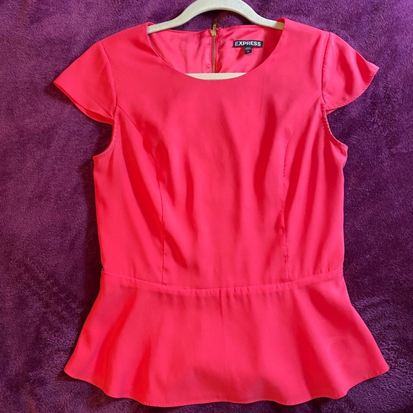 Express Peplum Top - Picture 2 of 2